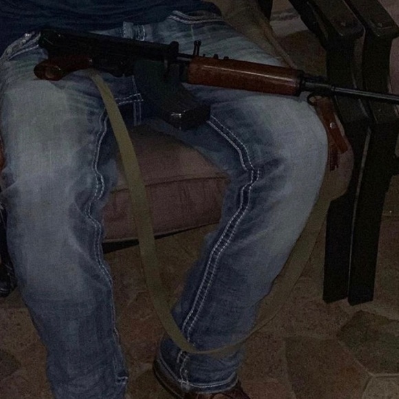 Meet your Posher, Alexis - Picture 1 of 1